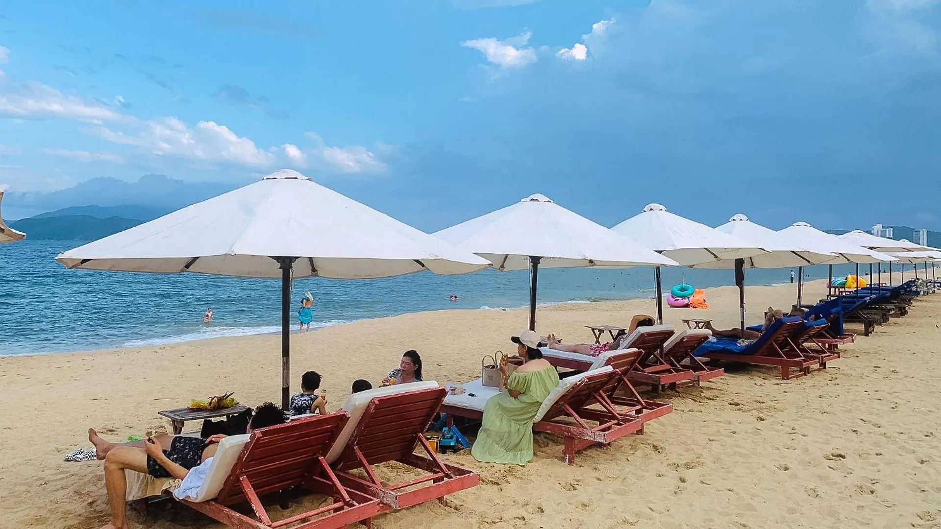 Hotel Aqua Beachfront Panorama Nha Trang Centre